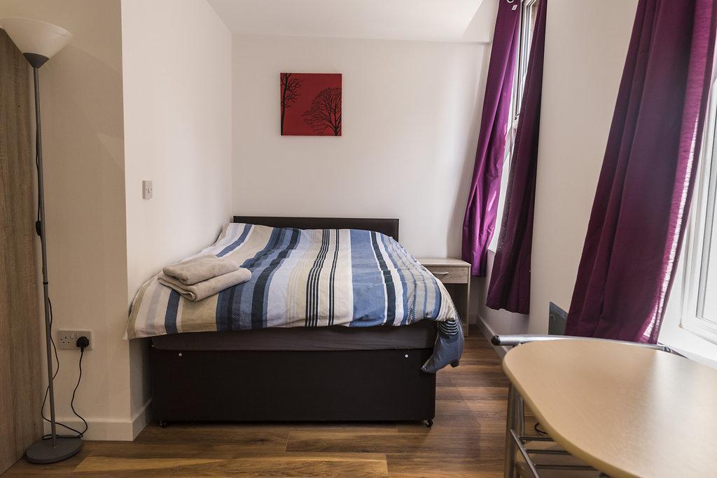 Town Centre Apartments 듀스버리 외부 사진